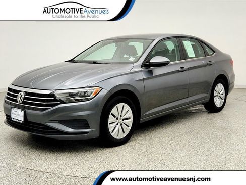 Used 2019 Volkswagen Jetta S w/ Driver Assistance Package FWD image 1