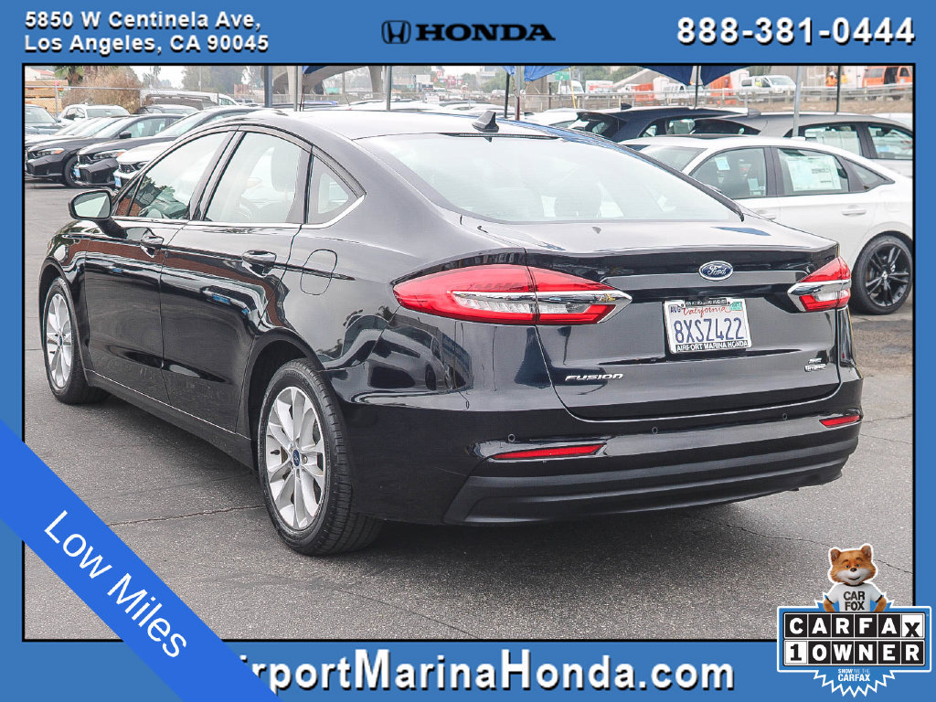 Used 2020 Ford Fusion SE FWD image 7