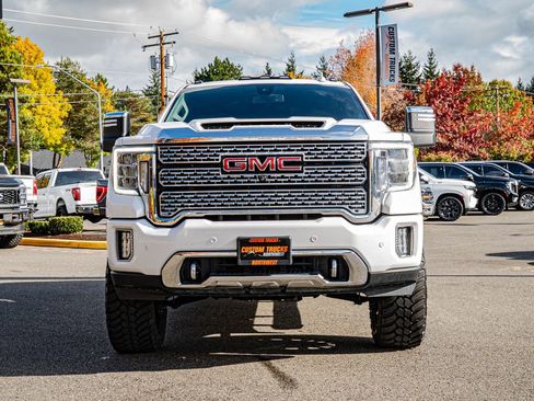 Used 2022 GMC Sierra 3500 Denali image 9