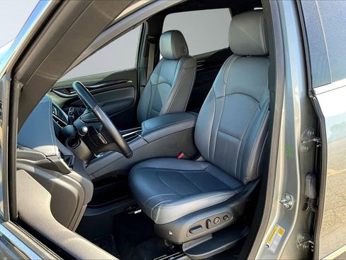 Used 2024 Buick Enclave Premium AWD/4WD image 23