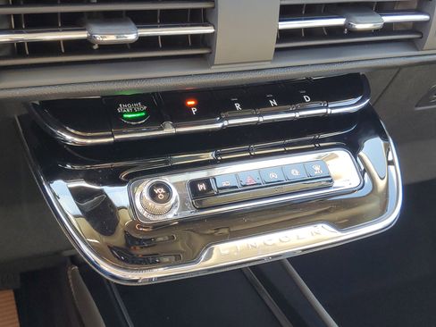 New 2026 Lincoln Corsair Reserve image 22