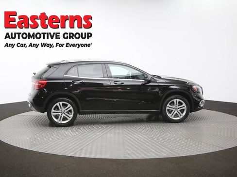 Used 2019 Mercedes-Benz GLA 250 4MATIC w/ Premium Package image 47