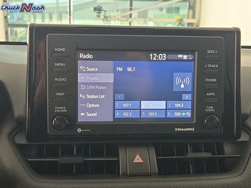 Used 2021 Toyota RAV4 XLE FWD image 19