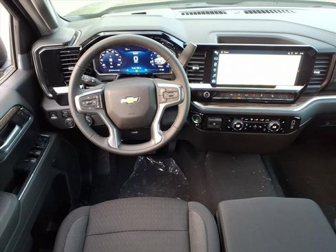 New 2026 Chevrolet Silverado 1500 LT image 19