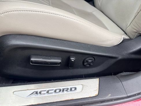 Certified 2022 Honda Accord Touring image 13
