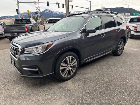 Used 2022 Subaru Ascent Limited w/ Technology Package image 5