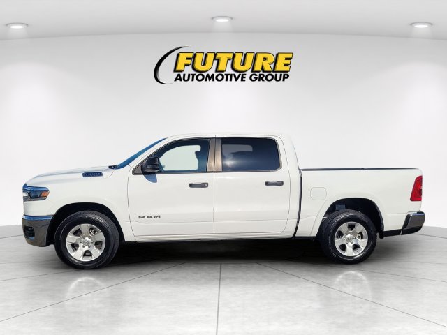 Used 2025 RAM 1500 Big Horn AWD/4WD image 6