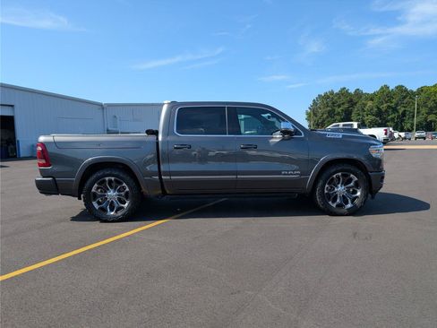 Used 2023 RAM 1500 Limited w/ Body Color Bumper Group AWD/4WD image 6