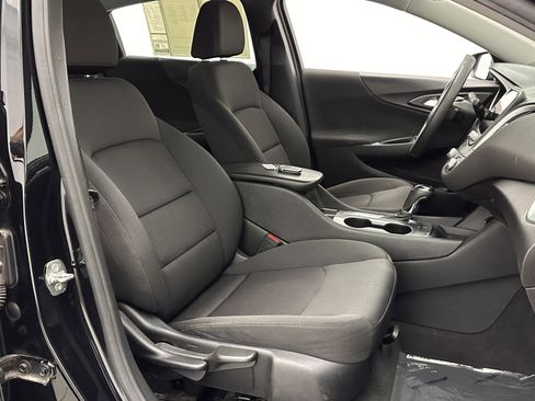 Used 2020 Chevrolet Malibu LS w/ LPO, Convenience Package 1 image 31
