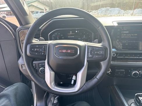 Certified 2023 GMC Sierra 1500 Elevation w/ Elevation Premium Package image 10