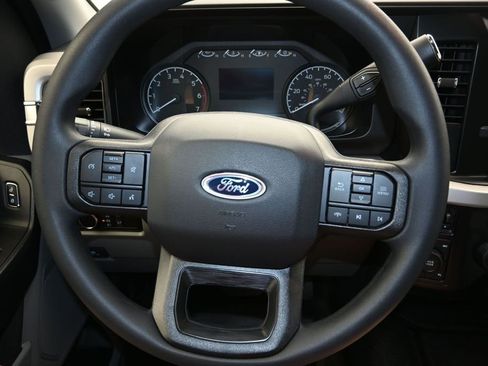 New 2026 Ford F350 4x4 Crew Cab Super Duty image 13