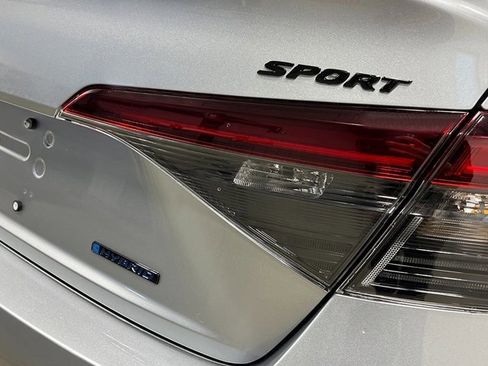 New 2026 Honda Civic FWD Hybrid Sedan image 9