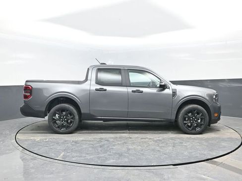 New 2026 Ford Maverick XLT image 3