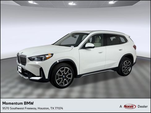 Used 2025 BMW X1 xDrive28i w/ Technology Package image 1