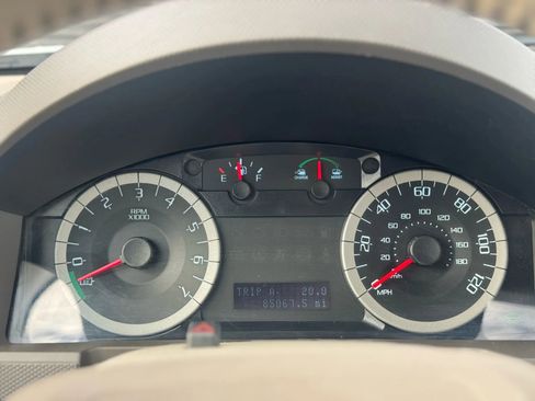 Used 2011 Ford Escape 2WD Hybrid image 32