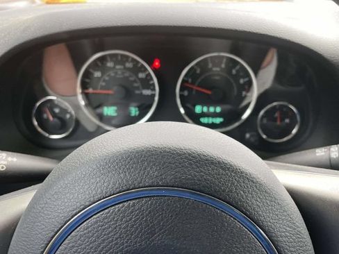 Used 2018 Jeep Wrangler Unlimited Sport AWD/4WD image 21