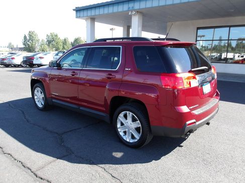 Used 2011 GMC Terrain SLT AWD/4WD image 3