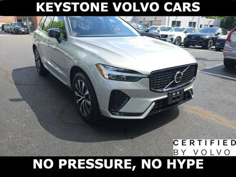 Used 2023 Volvo XC60 B5 Plus AWD/4WD image 1