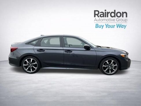Used 2025 Honda Civic Sport image 8
