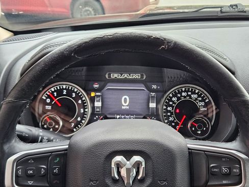 Used 2019 RAM 1500 Laramie image 16