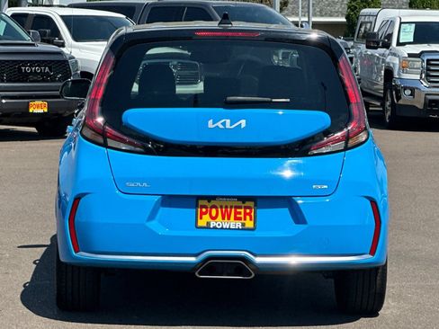 Used 2023 Kia Soul GT-Line FWD image 5