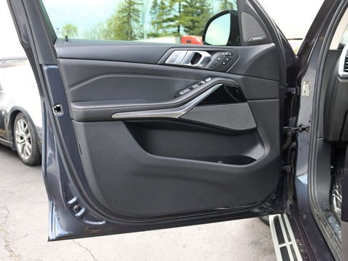 Used 2019 BMW X7 xDrive40i w/ Premium Package AWD/4WD image 45