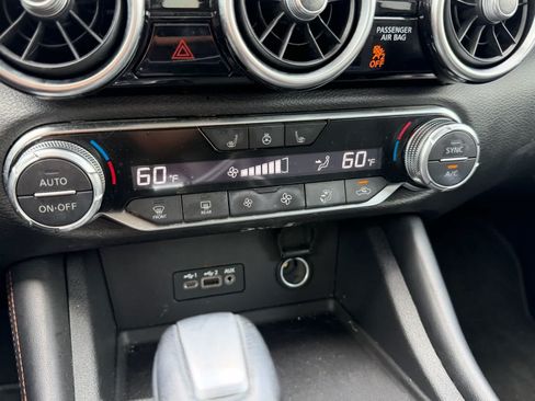 Certified 2023 Nissan Sentra SR w/ SR Premium Package FWD image 19