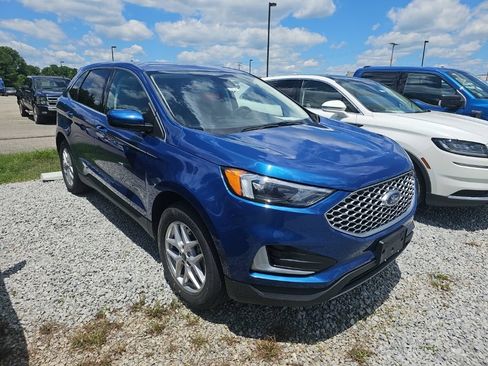 Used 2024 Ford Edge SEL AWD/4WD image 5