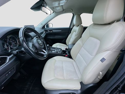 Used 2021 MAZDA CX-5 Touring image 13