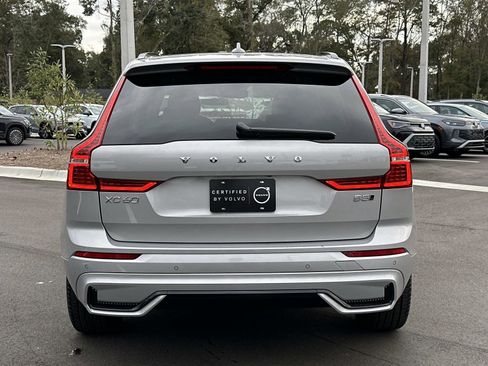 Certified 2025 Volvo XC60 B5 Plus image 4