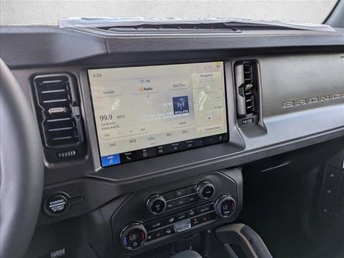 New 2025 Ford Bronco Badlands w/ Sasquatch Package image 12