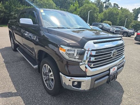 Used 2021 Toyota Tundra 1794 Edition AWD/4WD image 3