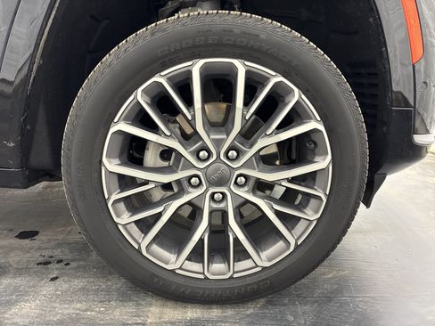 Certified 2023 Jeep Grand Cherokee L Summit AWD/4WD image 30