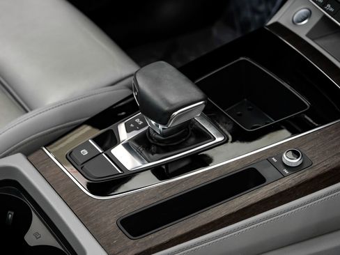 Used 2023 Audi Q5 2.0T Premium Plus w/ Premium Plus Package image 30