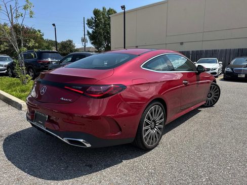 Used 2024 Mercedes-Benz CLE 300 4MATIC Coupe image 7