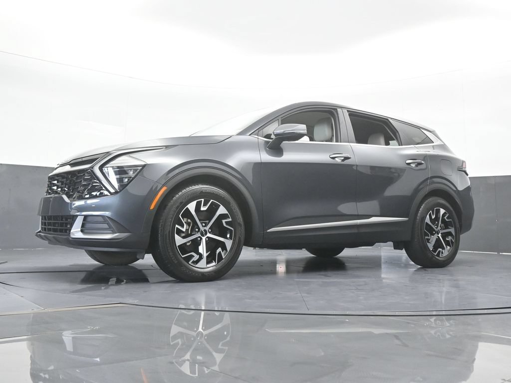 Used 2024 Kia Sportage EX FWD image 55