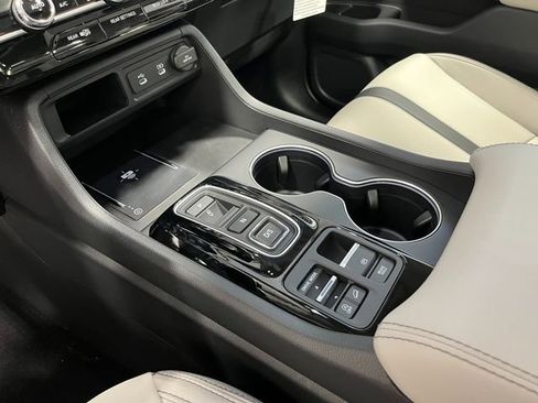 New 2026 Honda Pilot Touring image 16
