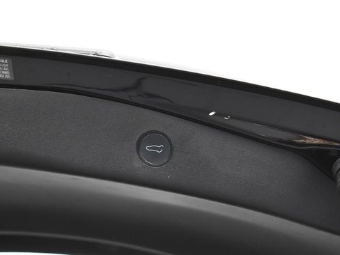 Used 2021 Tesla Model 3 Standard Range Plus image 24