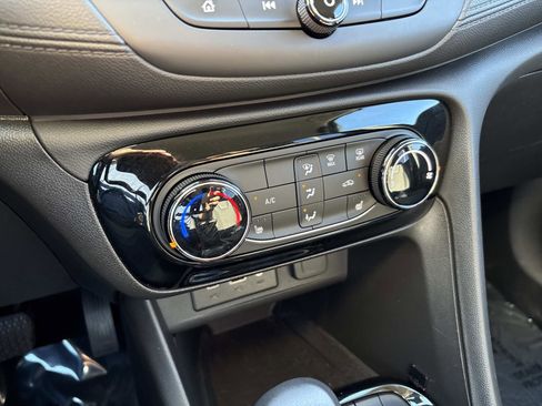 Certified 2023 Buick Encore GX Preferred w/ Cold Weather Comfort Package image 21