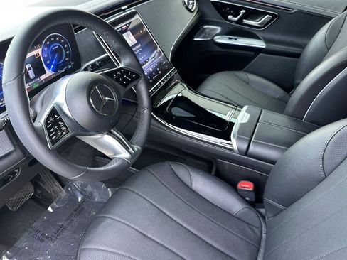 Certified 2023 Mercedes-Benz EQE 350+ 4MATIC SUV image 4
