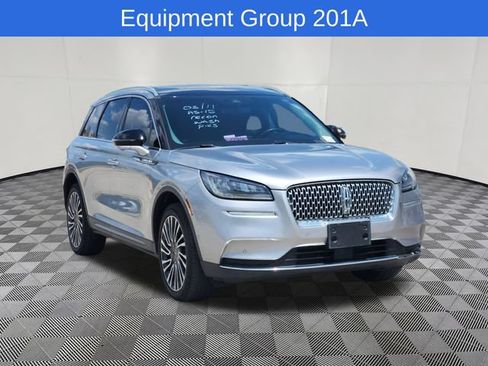 Used 2022 Lincoln Corsair Reserve w/ Equipment Group 201A FWD image 2