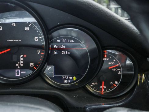 Used 2011 Porsche Panamera 4 AWD/4WD image 32