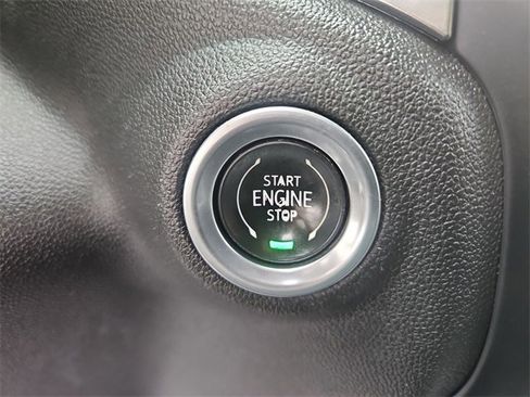 Used 2020 Chevrolet Silverado 1500 RST w/ All-Star Edition image 17