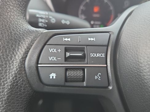 Used 2024 Honda HR-V LX image 23