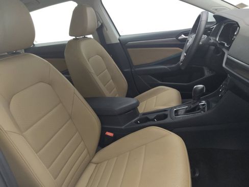 Used 2021 Volkswagen Jetta SEL image 21