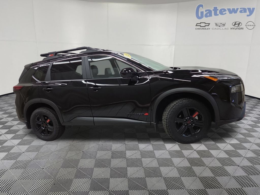 Used 2025 Nissan Rogue SV AWD/4WD 360° Tour