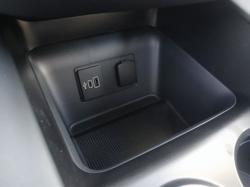 New 2026 Ford Explorer ST-Line w/ ST-Line Street Pack AWD/4WD image 22