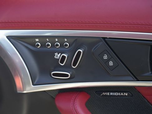 Used 2021 Jaguar F-TYPE First Edition image 29