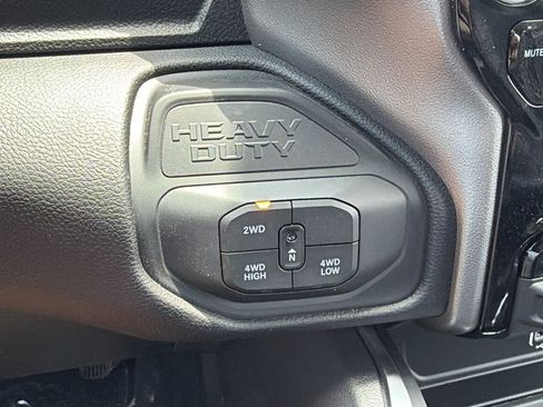 New 2026 RAM 2500 Big Horn AWD/4WD image 26