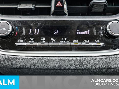 Used 2023 Toyota Corolla LE image 38
